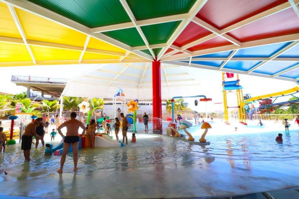 Villas Diroma, Ganhe Um Dia No Acqua Park, Splash E Slaide Caldas Novas Exterior photo